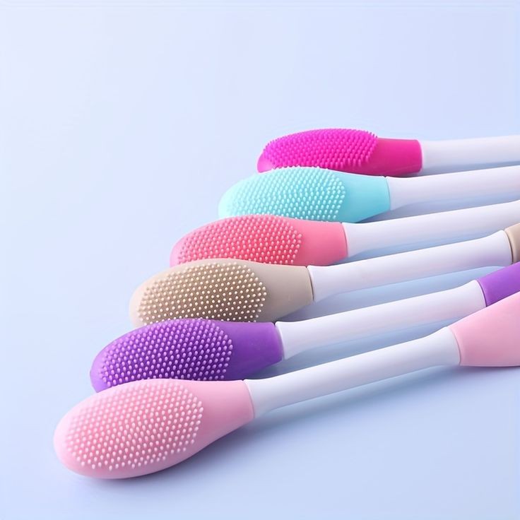 Silicone Mask and Cleansing Brush