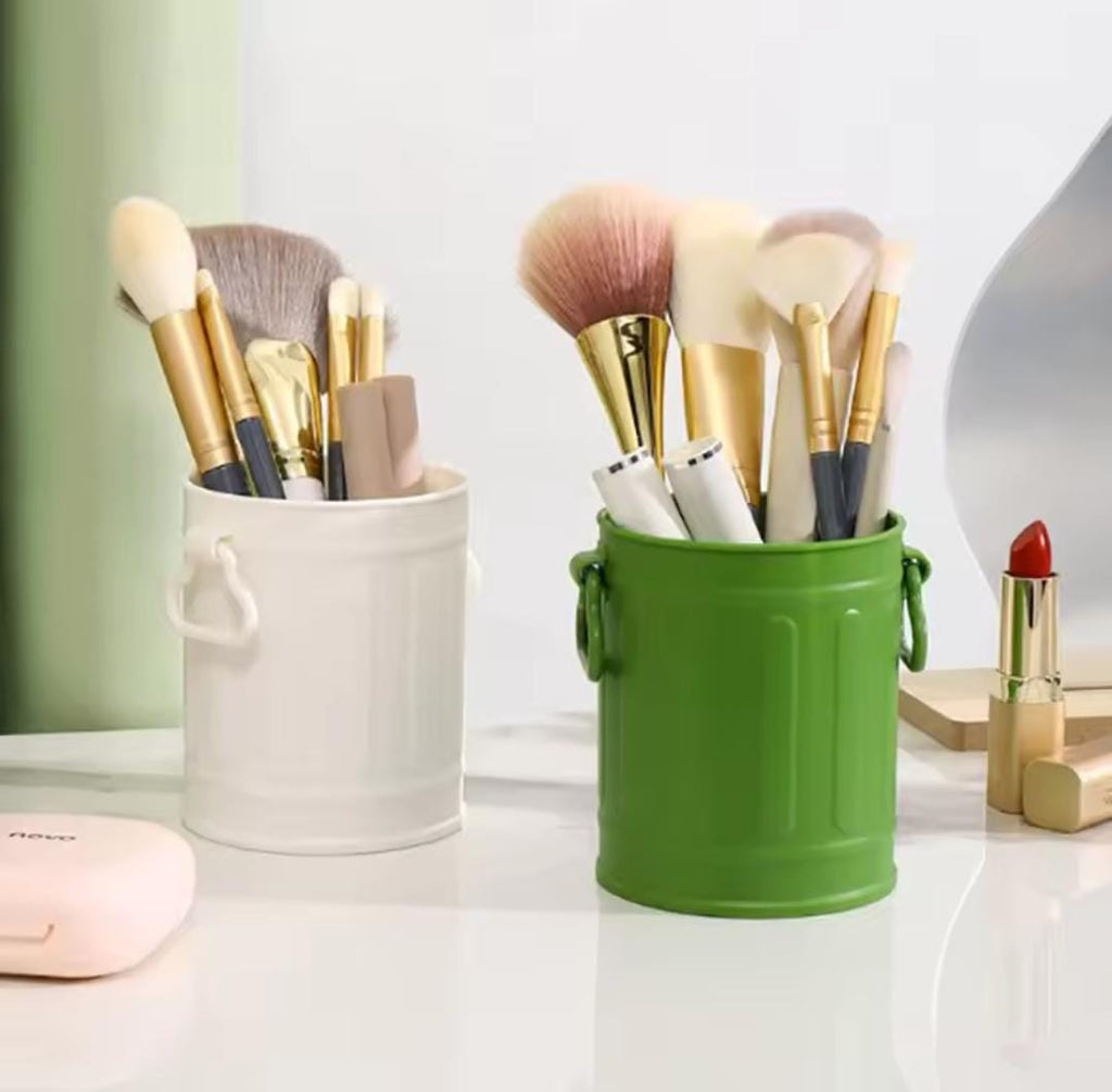 Multifunctional Plastic Storage Holder