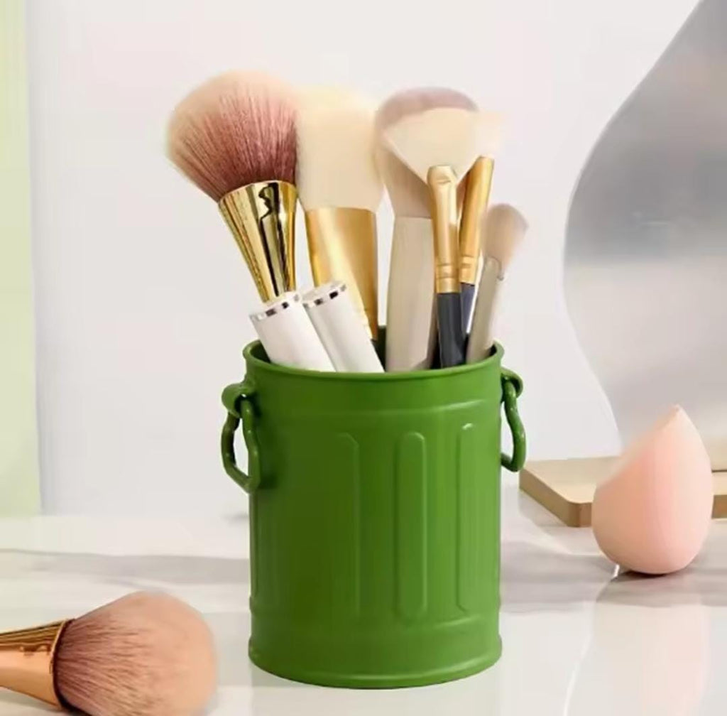 Multifunctional Plastic Storage Holder