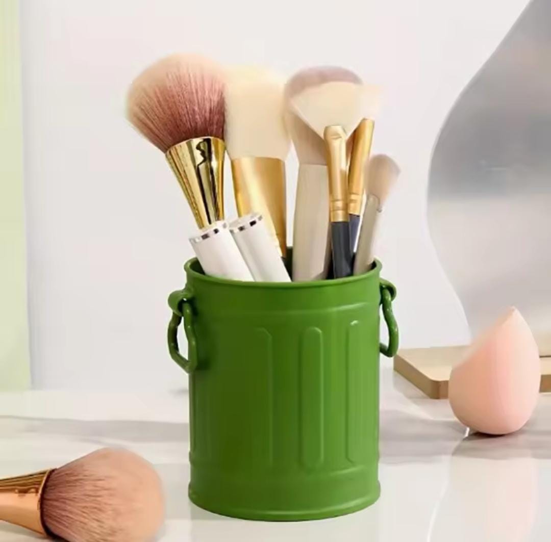 Multifunctional Plastic Storage Holder