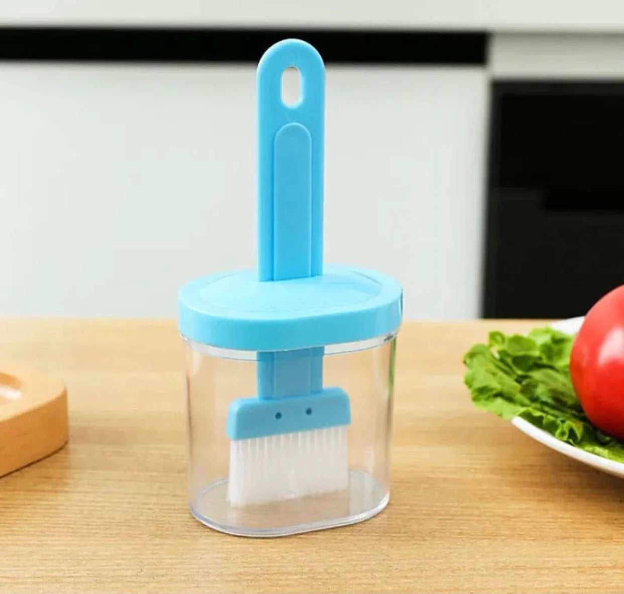 Oil brush pot
