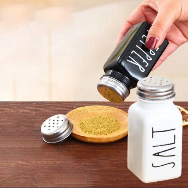 Salt & Pepper Shaker Set