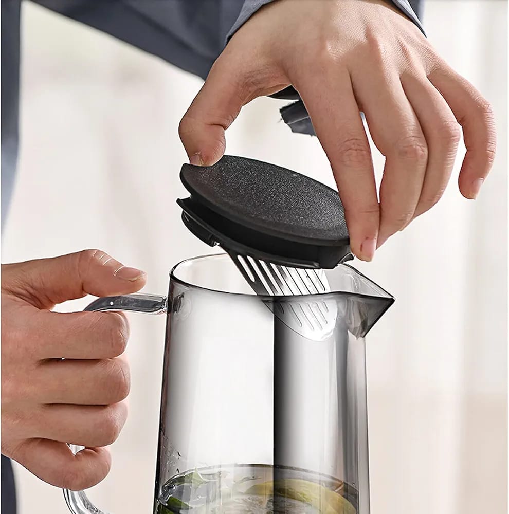 Modern 1800ml Glass Water Pitcher with Stainless Steel Filter