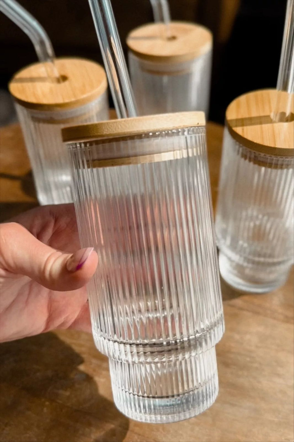 Ribbed Drinking Glasses with Bamboo Lids and Straws  400ML
