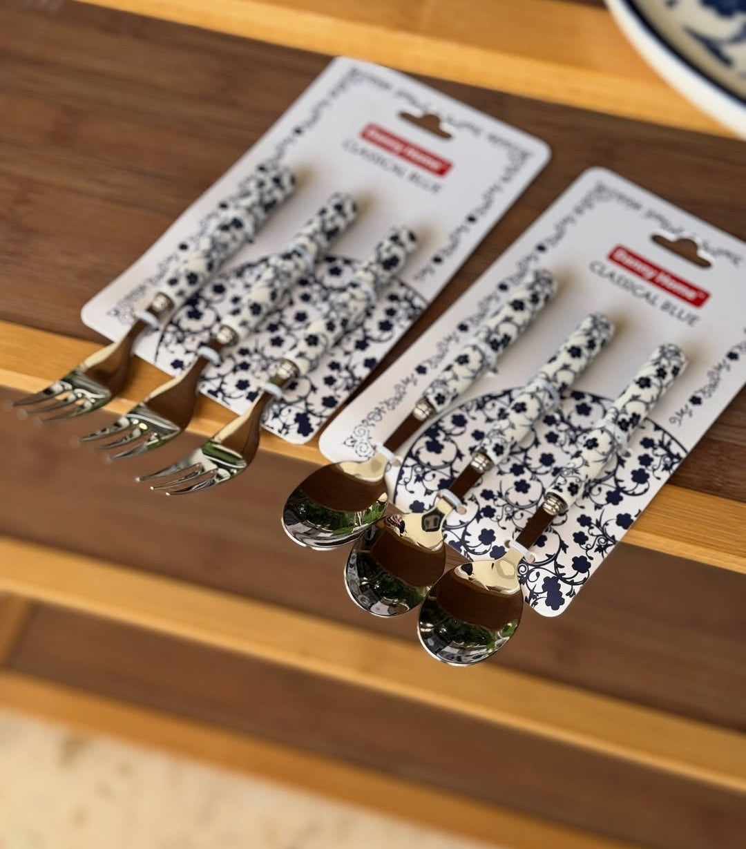 Danny Home "Classical Blue" Porcelain-Handle Cutlery Collection