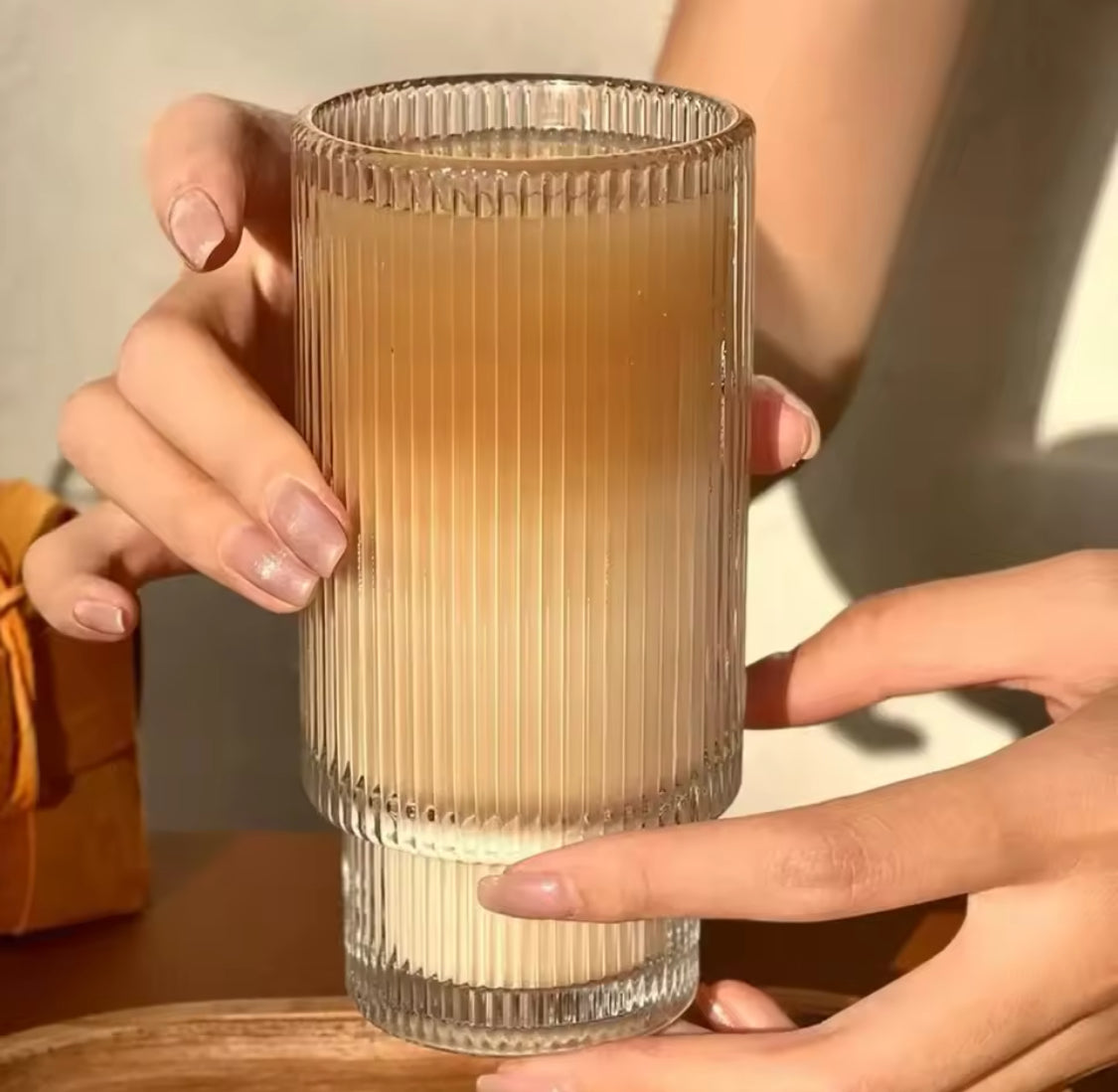 Ribbed Drinking Glasses with Bamboo Lids and Straws  400ML