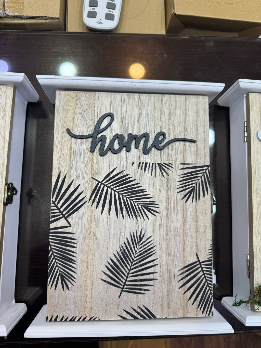 Wooden Wall Mounted Key Holder