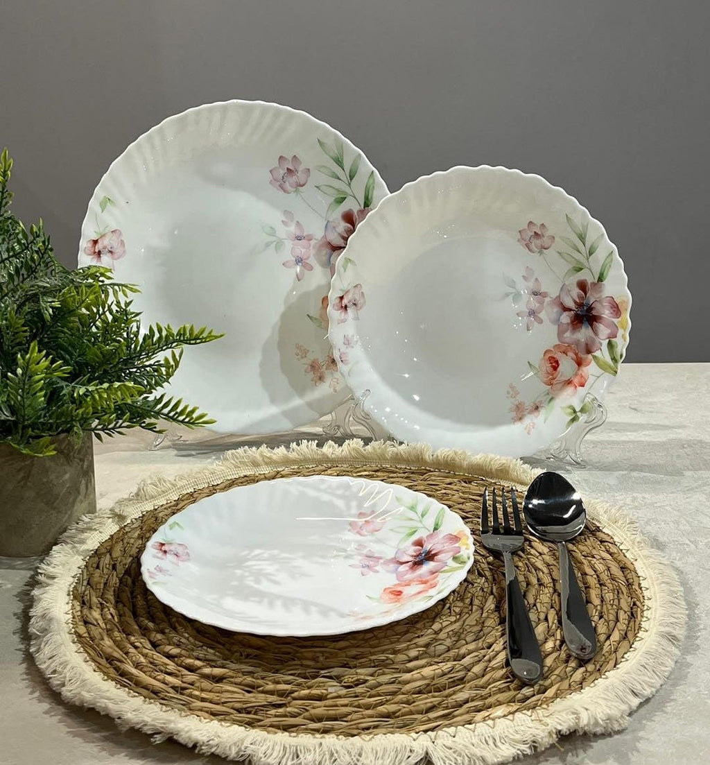 Danny Home 18-Piece Floral Dinnerware Set